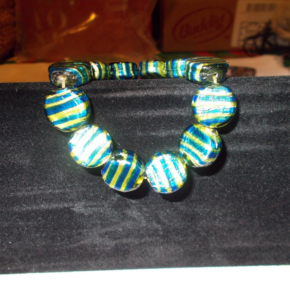 Green and blue glass stripe bracelet sz S